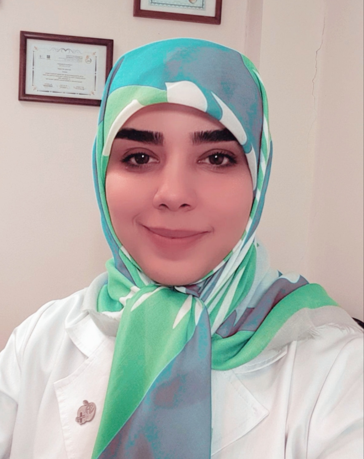 دکتر سروناز علی عسگری